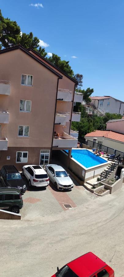 Vila Adrijana & Fitness Studio Wolf Bv *